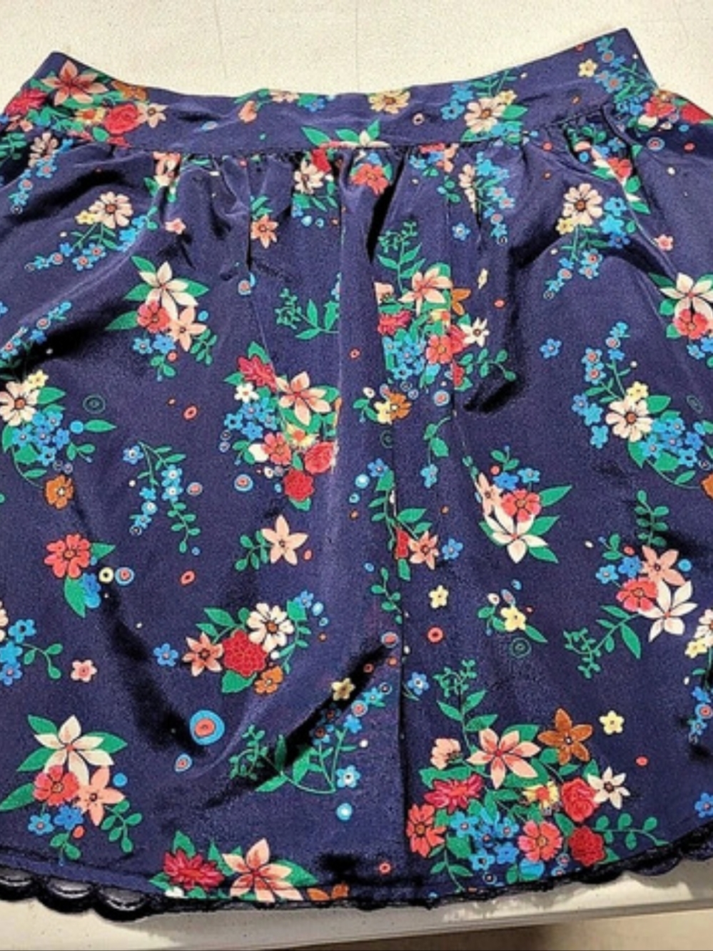 Forever 21 Floral Skater Skirt in Blue Size Small Like New